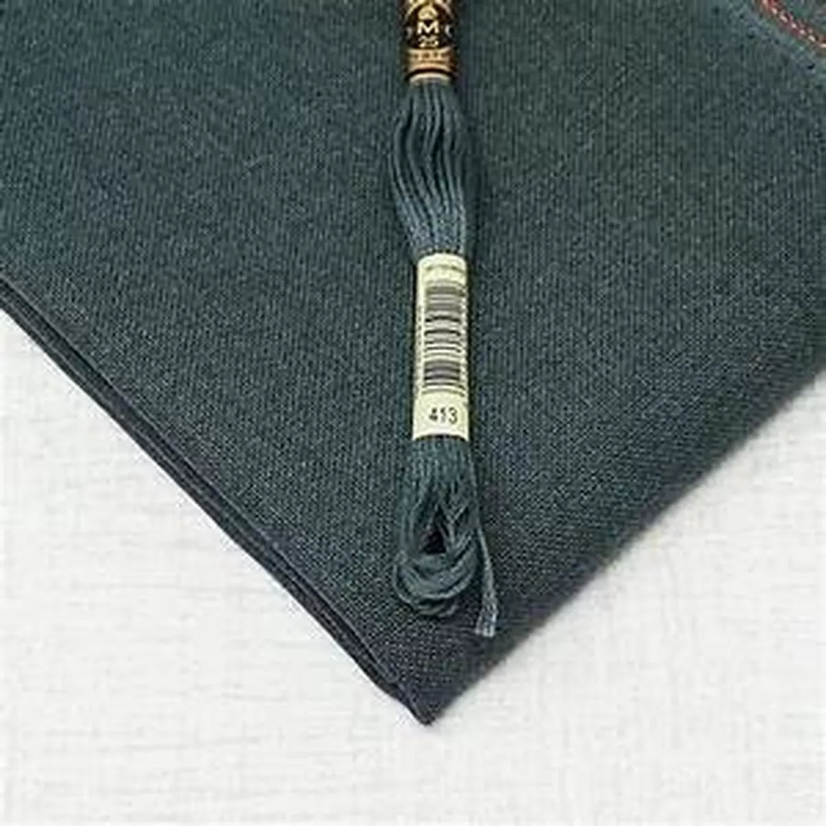 32 Count Charcoal Lugana