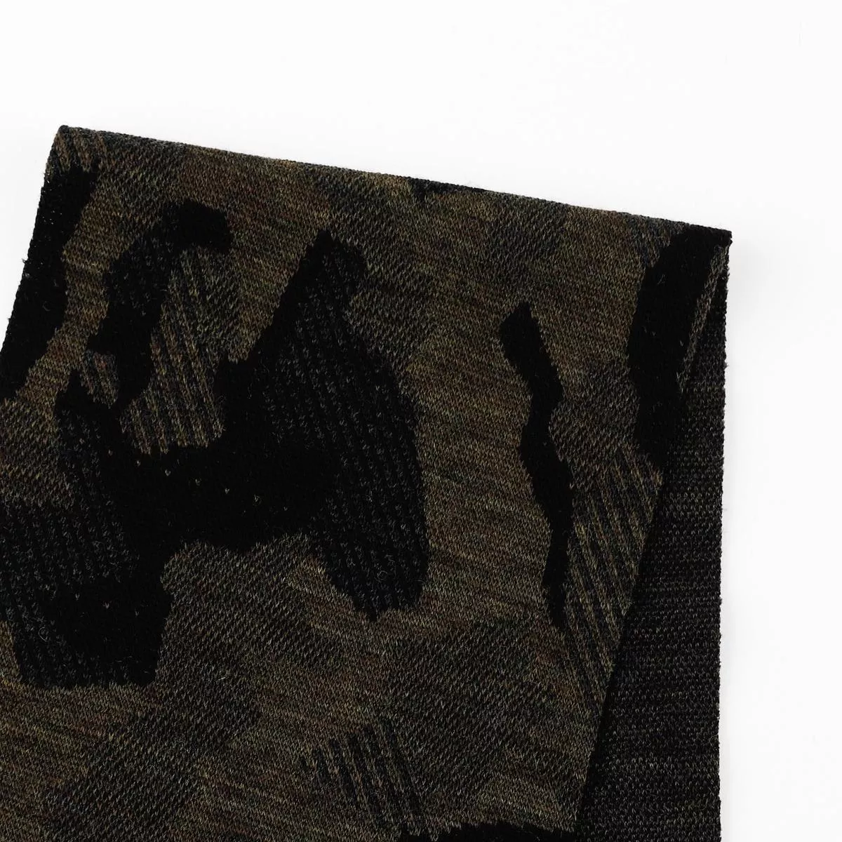 camo-merino-jacquard-dark-green-black Camo Merino Jacquard – Dark Green/Black
