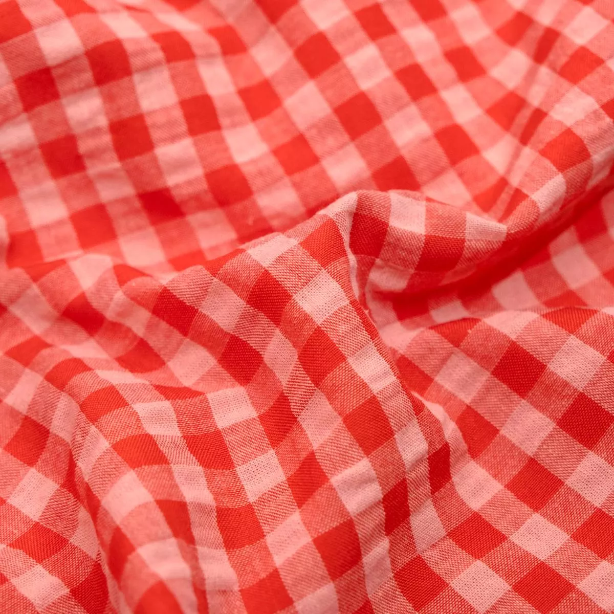 Carnival Gingham Seersucker – Grenadine/Blush