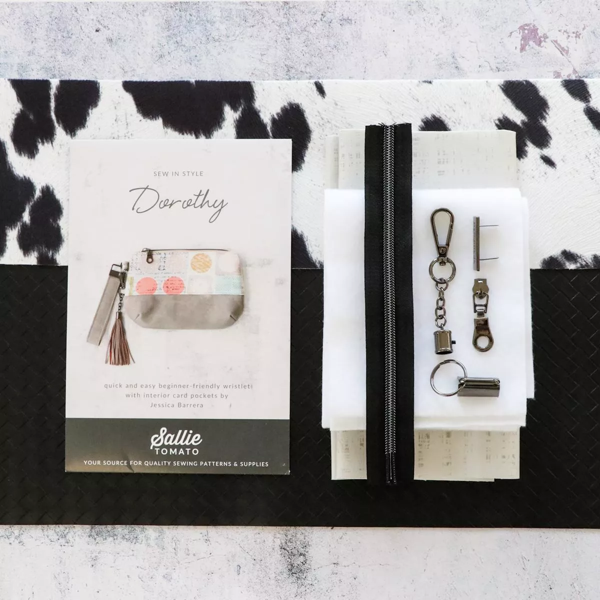 Dorothy Wristlet Pattern Kit
