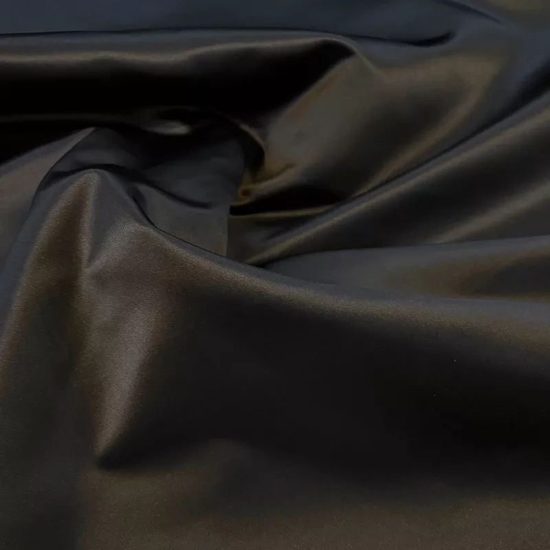 Heavy Tuxedo Fabric – Black