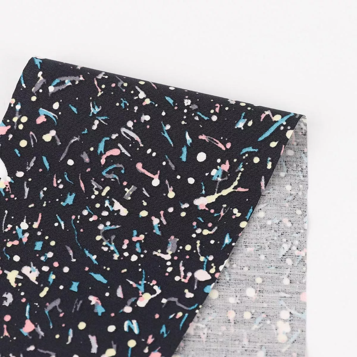 liberty-saville-poplin-dot-c Liberty Saville Poplin – Dot /C