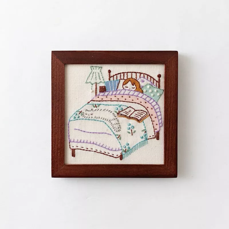 Life with a Cat Bed Room, Framed Embroidery Kit – LECIEN COSMO