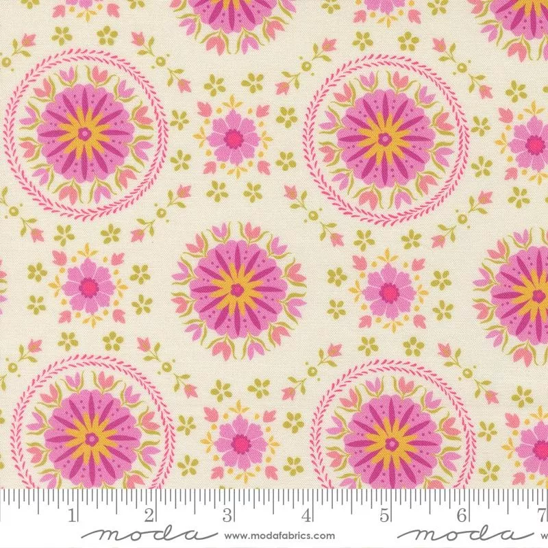 Parlor – Mandala Cream 11964 11 Moda Fabric