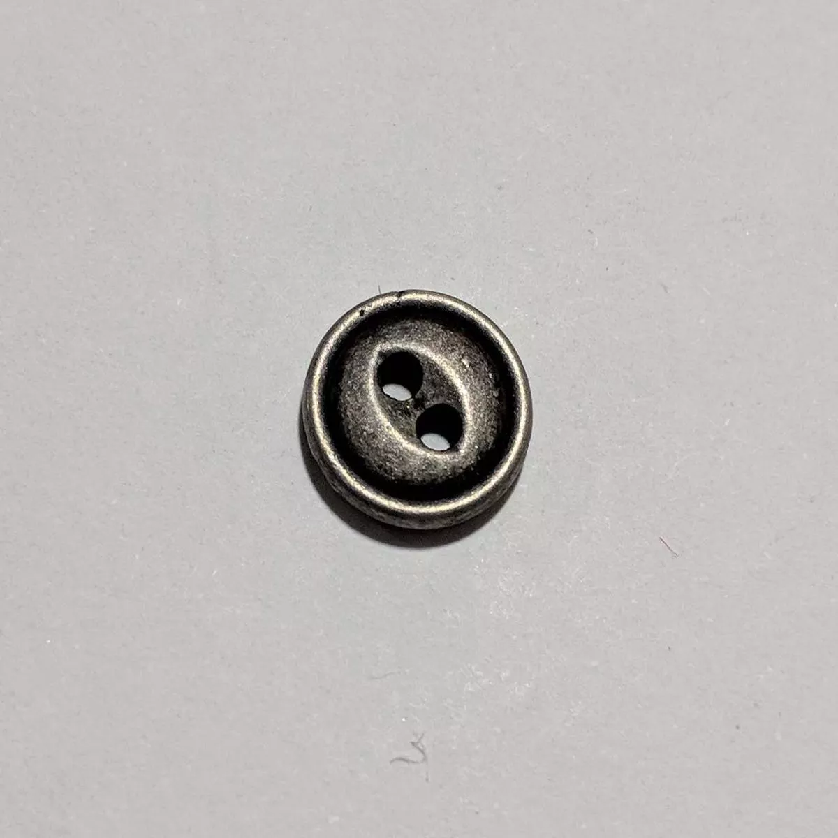 pewter-metal-2-hole-button-dill-buttons-11mm-7-16 Pewter Metal 2 Hole Button – Dill Buttons – 11mm / 7/16″