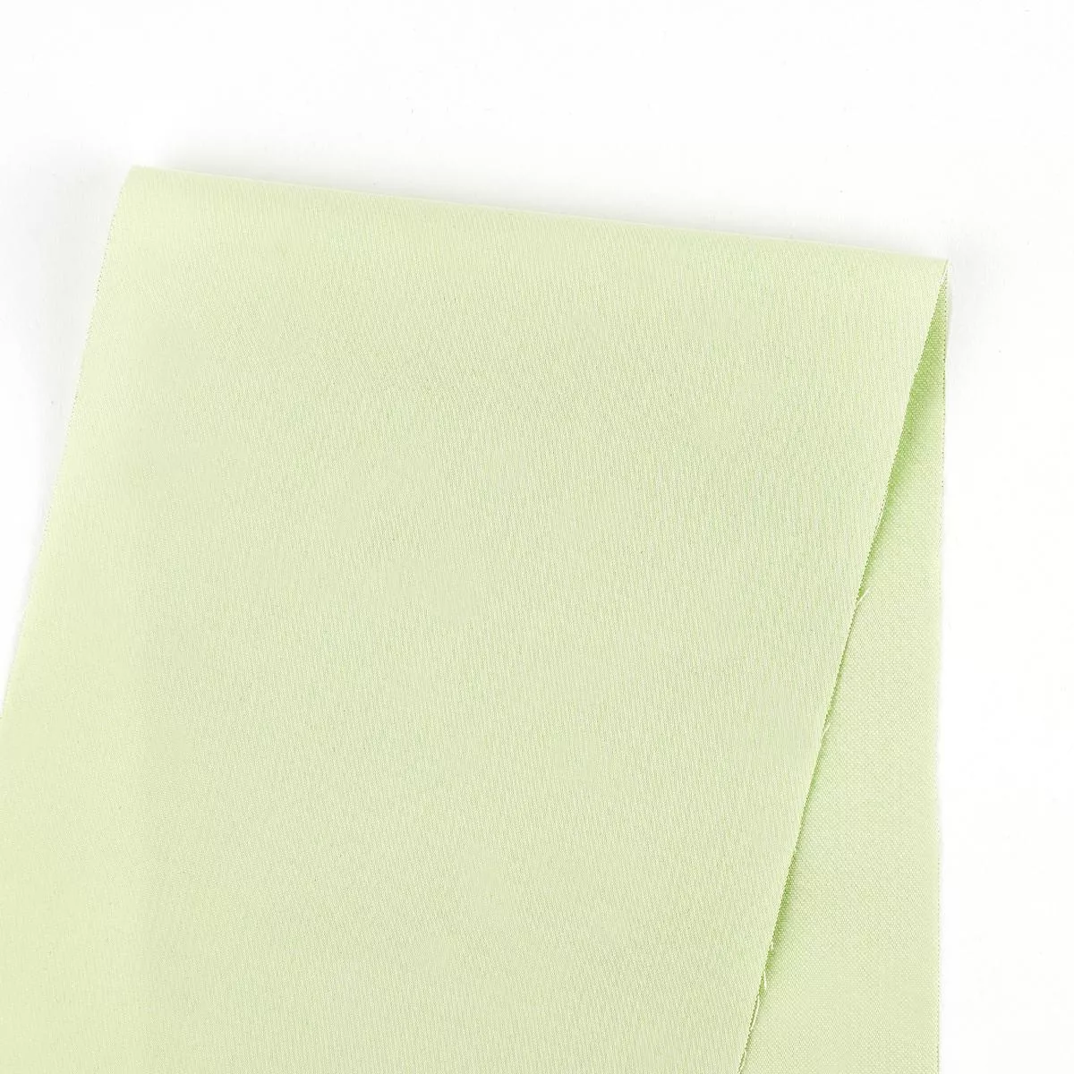 Poly/Silk Taffeta – Pistachio Ice