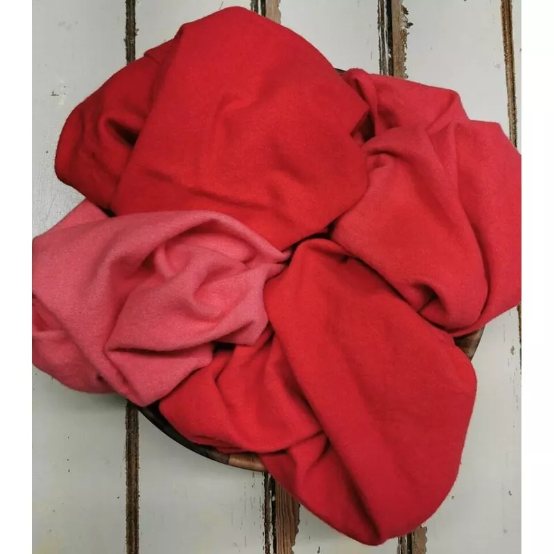 red-values-p-set-4-hand-dyed-wool RED VALUES P | Set of 4 Hand Dyed Wool