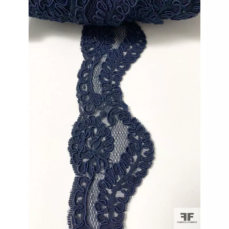 Scalloped Corded Lace Trim – Navy