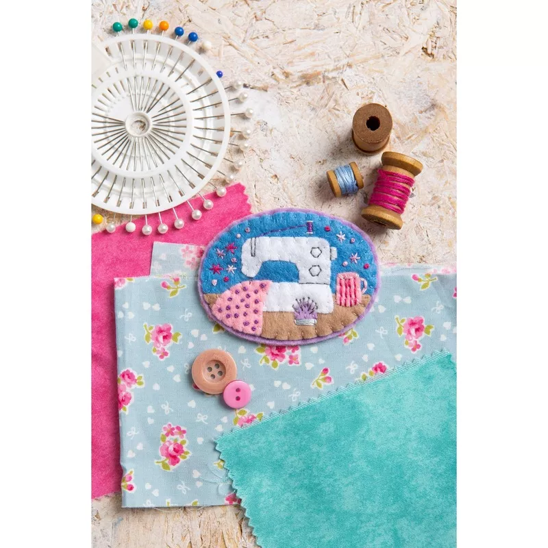 sewing-machine-brooch-felt-craft-kit-hawthorne-handmade Sewing Machine Brooch Felt Craft Kit (Hawthorne Handmade)