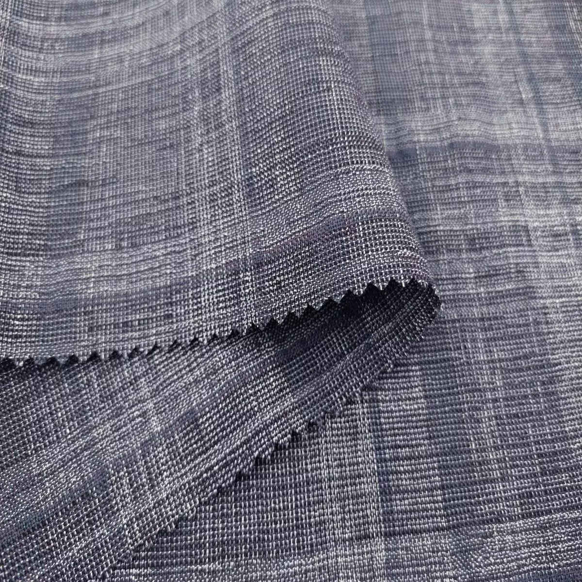 Silver Threads Plaid: Linen Blend Fabric with Metallic Effect 2725