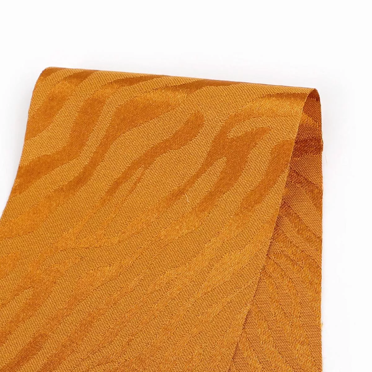 Tiger Satin Jacquard – Tenne