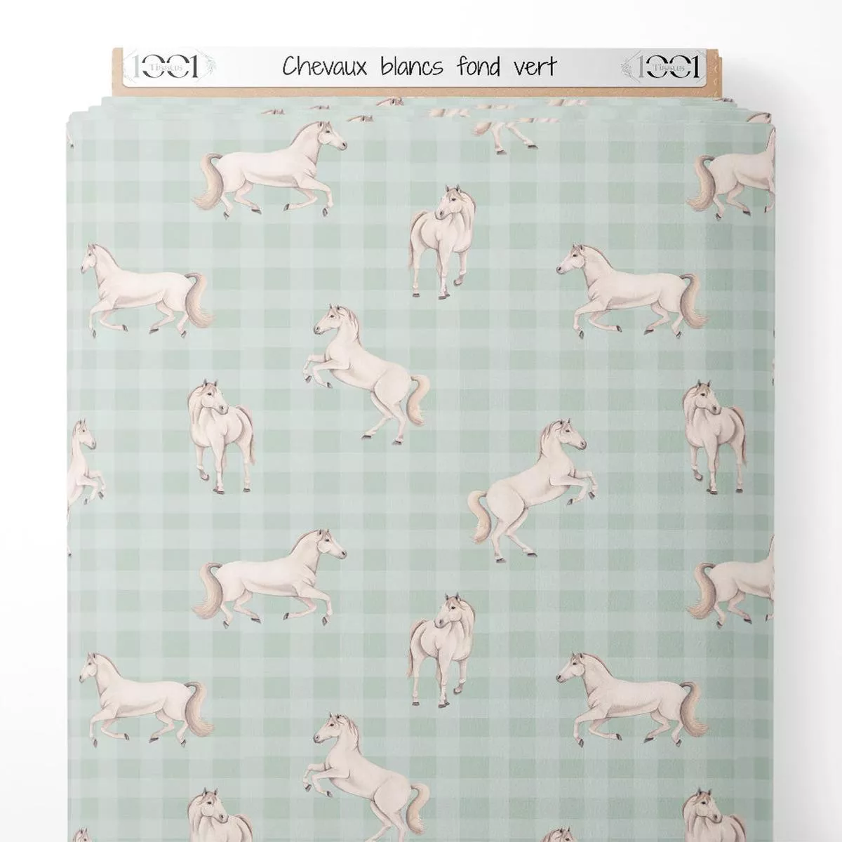 Tissu – Chevaux blancs sur fond vert
