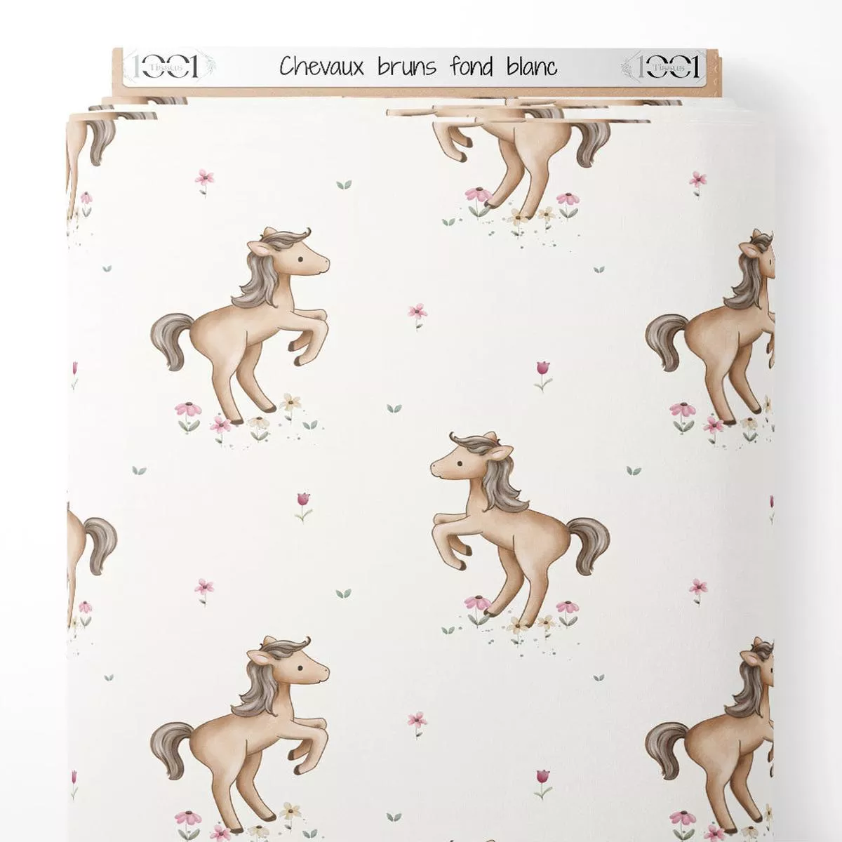 tissu-chevaux-bruns-sur-fond-blanc Tissu – Chevaux bruns sur fond blanc